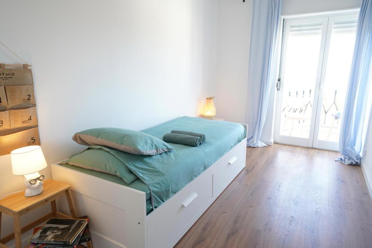 Cascais 2 Bedroom Apartment With Sunny Terrace Екстер'єр фото